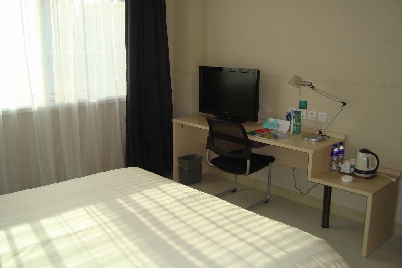 Jinjiang Inn Wanda Plaza Hotel Taiyuan Street Σενγιάνγκ Εξωτερικό φωτογραφία