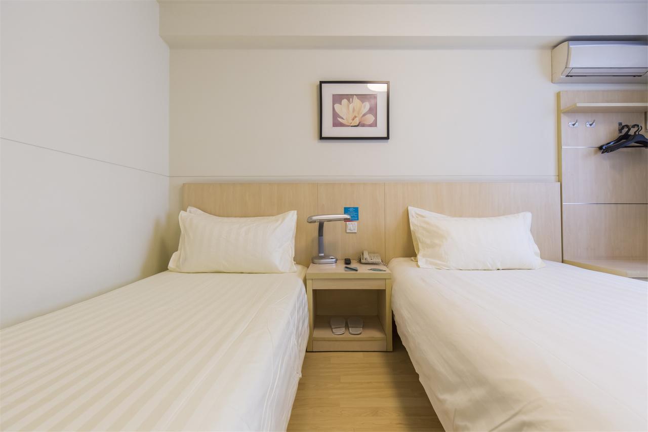 Jinjiang Inn Wanda Plaza Hotel Taiyuan Street Σενγιάνγκ Εξωτερικό φωτογραφία
