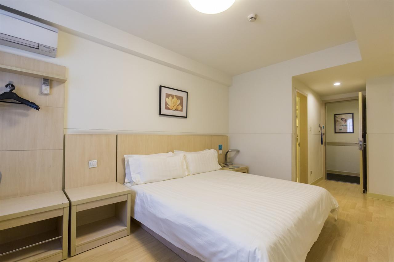 Jinjiang Inn Wanda Plaza Hotel Taiyuan Street Σενγιάνγκ Εξωτερικό φωτογραφία